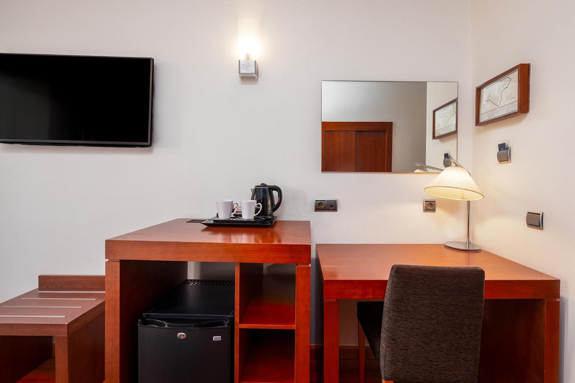 Hotel Senator